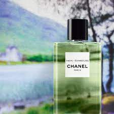 Bottle of Chanel's Paris-Édimbourg fragrance